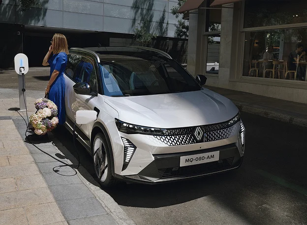 vehicules hybrides électrique à Menetou-Salon près de Bourges dans le Cher 18